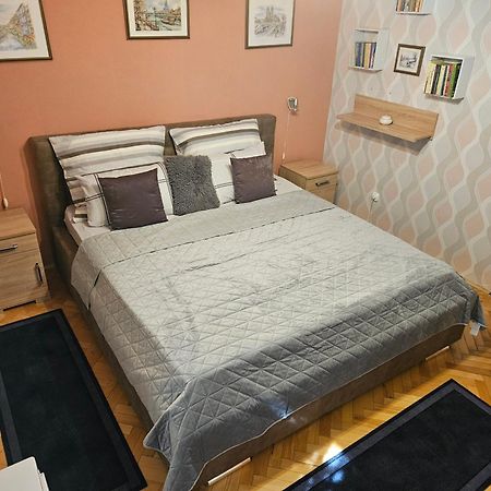 Habos Isler Apartman 16 Szolnok Bagian luar foto